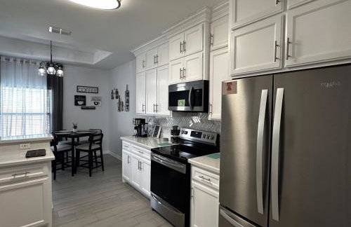 Quiet Cozy Spacious Stay w Private Pool - Foto 29