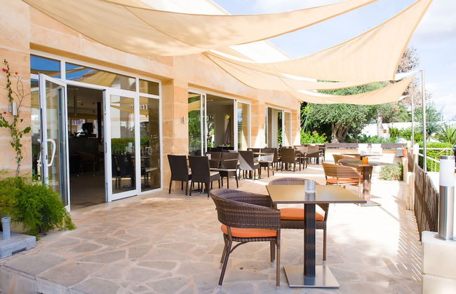 Apartamentos Sol Romántica by DOT Suites - Photo 42