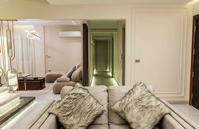 Xuru Stays I Imperial & Inviting 3bdr Duplex w/ Roof @new Cairo - Foto 28