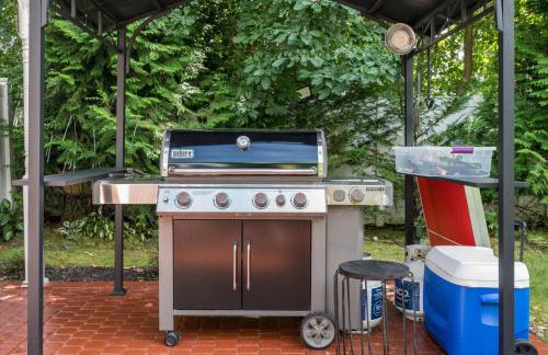 2 BEDROOM HOT TUB WASHER dRYER PVT BACKYARD - Foto 8
