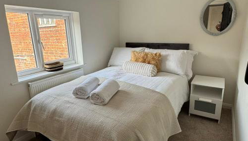 Cottage - Sleeps 4 - Pets Ok - Garden - Parking - Foto 2, towels