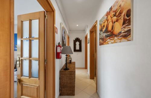 BmyGuest - Sesimbra Palames Beach & Pool Apartment - Foto 14