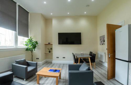 Large Flat in Edinburgh F2 with Mountain View - Foto 1