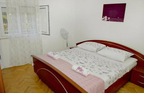 Family friendly house with a swimming pool Kostanje, Omis - 14176 - Photo 21