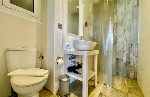 BarcelonaForRent Market Penthouse - Photo 14