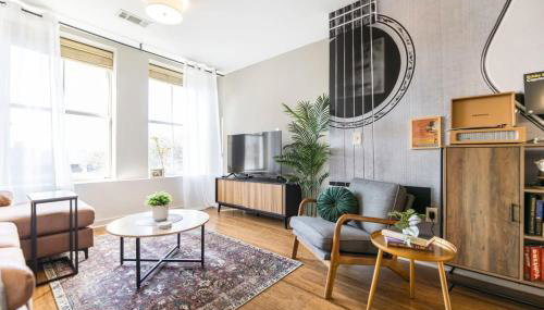 Sleek Apt in Historic DT Macon - Foto 2