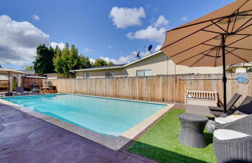 Sun-Soaked Livermore Gem with Patio and Fire Pit! - Foto 24
