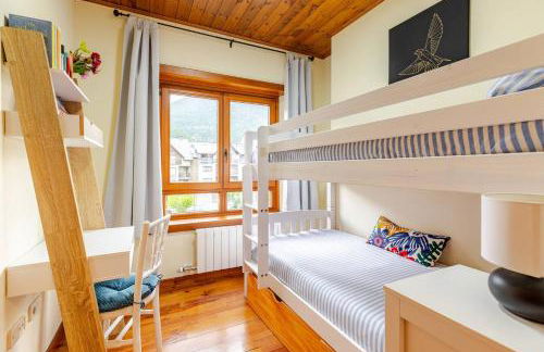 Family Attic Esterri - Photo 32