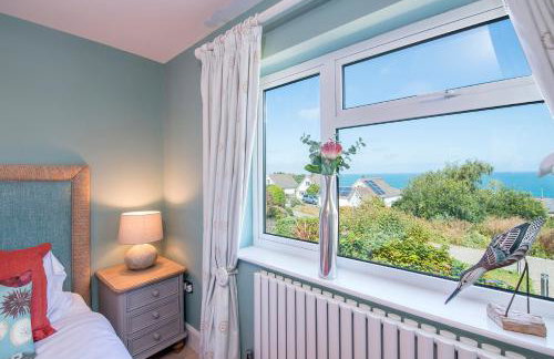 Robin Hill - Photo 9