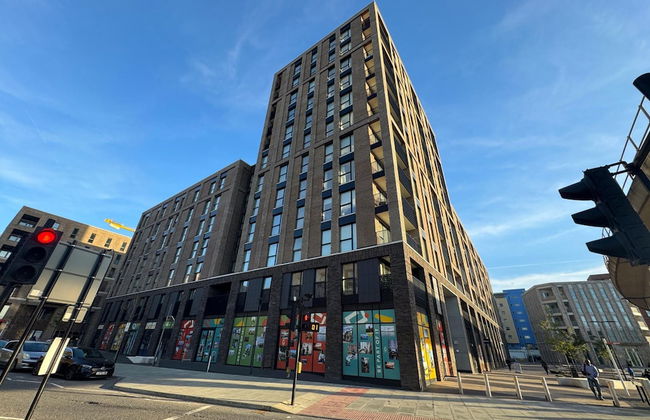 Newly Built 2 Bed Apartment By London City Airport - Foto 35