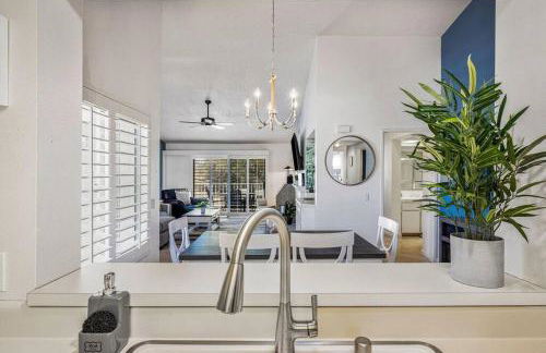 Desert Falls Resort Villa w/ Golf & Mountain views! - Foto 14