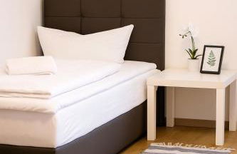 SUNNYHOME Monteurwohnungen und Apartments nahe Regensburg - Foto 2