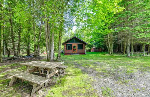Cardinal Pines Cabin on 8 Acres - Dog Friendly! - Foto 20