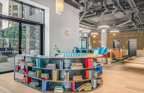 StayCozy Apartments in Kings Cross - Photo 56