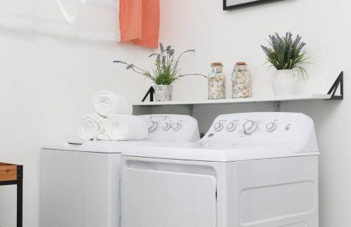 3 Bedroom 2 Bath House with Parking - 10 Guests - Foto 34