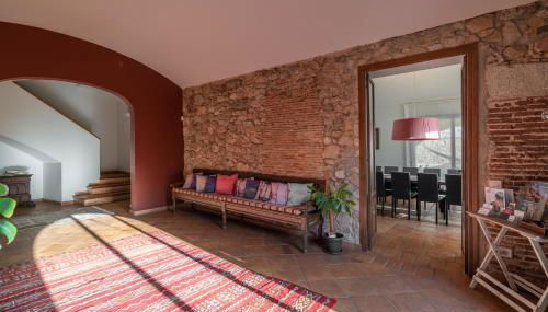 Mas Vives, exclusiva masía del siglo XV - Foto 5