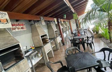 Chalé 19 com Piscina Ubatuba Maranduba proximo á praia - Foto 19