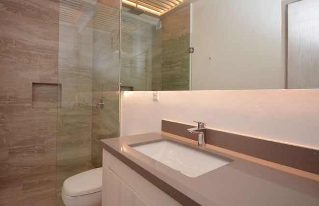 Mayan Monk - Photo 61