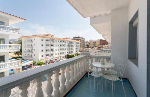 Apt 200 meters from the beach id - Photo 3