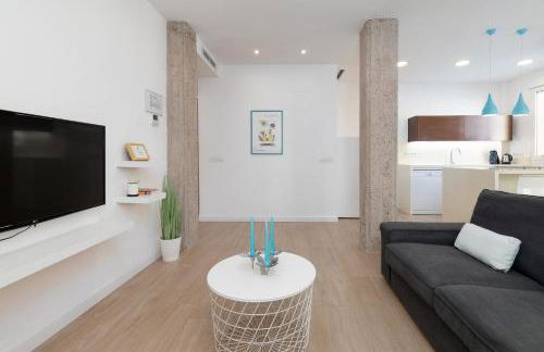 ApartUP Valencia Opera - Photo 9