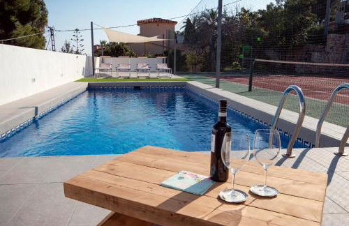 Sara 4 personas, free WIFI, chill-out, private pool, private tennis court - by Holiday Rentals Villamar - Foto 23