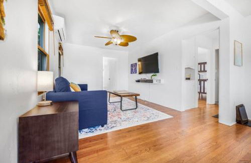 2BR-2 mins to Ocean-Sleeps 8-Pets - Photo 24