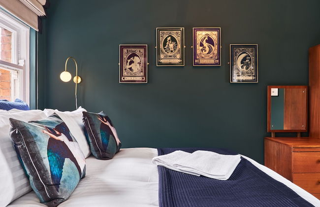 Snug at Clarence - Near Museum of Free Derry and Bloody Sunday Memorial - Foto 23