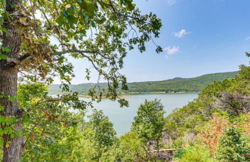 Table Rock Lake Hideaway with Deck Bring Your Boat! - Photo 33