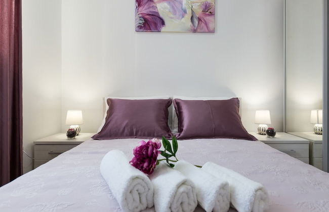 Spacious Holiday Home With Swimming Pool - Foto 2