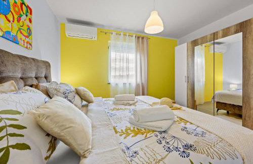 Modern Mediterreanean Villa by villatinapula - Foto 22