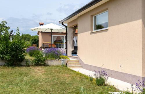 Luka's house - Photo 38