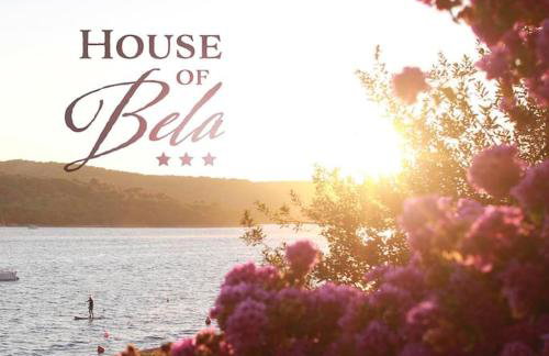 Small house at seafront - Photo 1