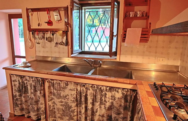 Holiday Home in Serrungarina Near the Lake - Foto 8