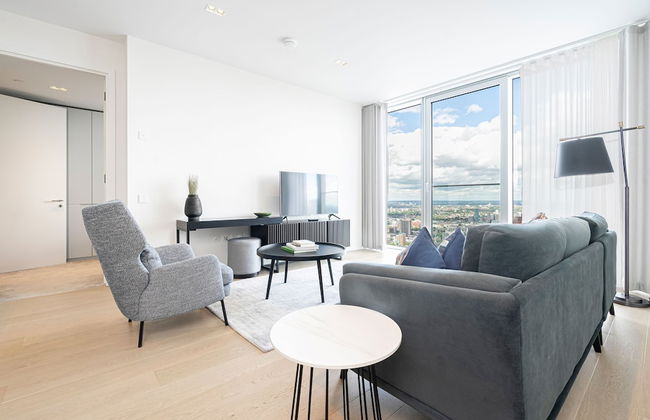 Sensational Two-bedroom Apartment by the River - Foto 1