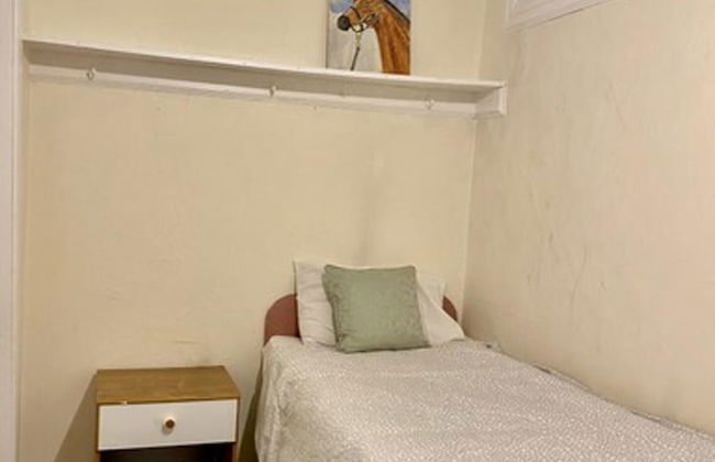 Large 5 Bedroom Flat in Marchmont, Edinburgh - Foto 8