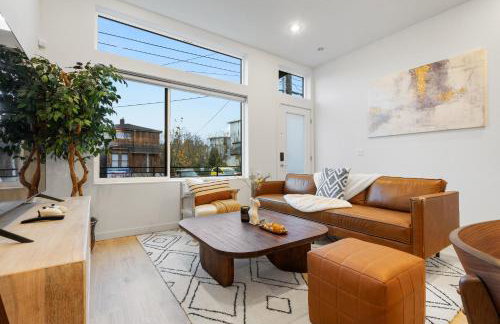 Luxe Central Home with Views & Rooftop - Foto 37