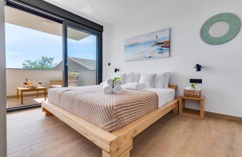 Terra Maiorum -12 person private Villa - heated pool and water massage - Foto 12