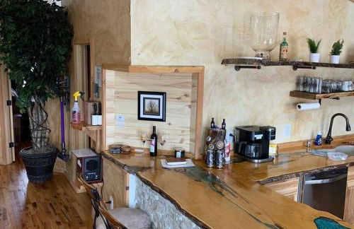 SneakAway in Albuquerque - Foto 34