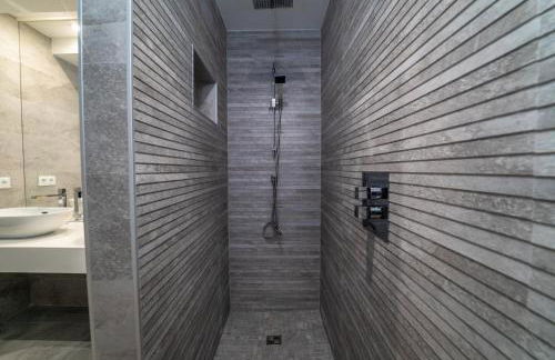 BRIGHT NEW APARTMENT IN PUENTE ROMANO - Foto 24