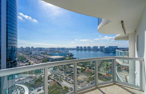 Steps to the Sand Beachfront Escape- 25th Floor Views - Foto 20