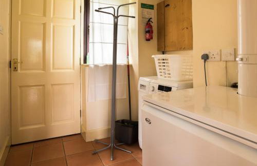 Sundial Cottage - Photo 6