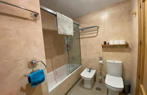 Piso Lujo-Vistas al mar-7 min playa a pie - Photo 14