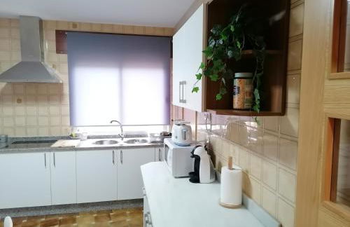 Lar de Yago - Casa - Foto 28