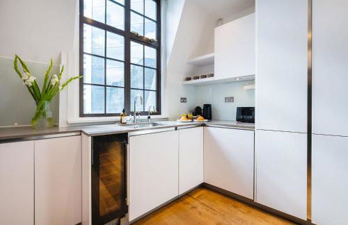 Apt with Aircon 3 Bedr, 4 Beds, 2 Bath Trafalgar SQ - Foto 9