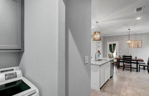 Reduced! Renovated hidden gem. Chef Kitch. Wheelch - Foto 14