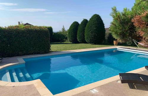 5 Bed Villa, 6 Baths, View and Beautiful Pool - Foto 1