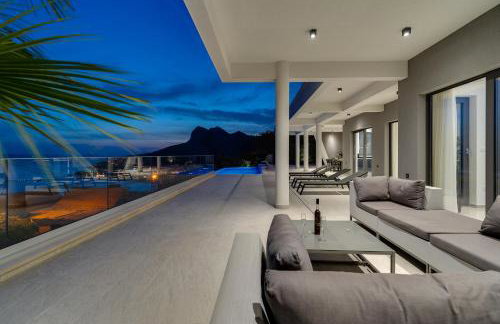 Luxurious Villa ADA; hot tub, sauna, gym, pool - Foto 47