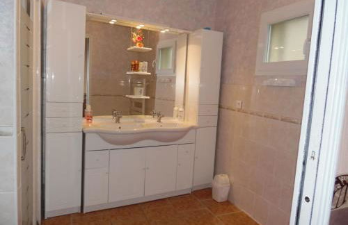 Meuble de la Tour - Photo 11