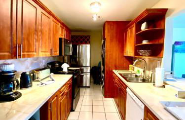 Castle Beach Resort Condo - Panoramic Large Penthouse or Deluxe 1 BR Direct Ocean View and beach access- Updated-Free parking- - Photo 31