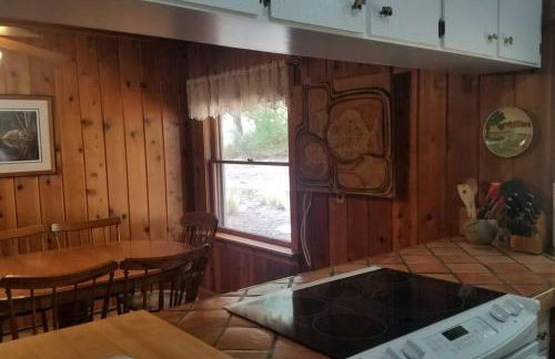 Uncle Grizz's Cabin...get intouch with nature - Foto 15